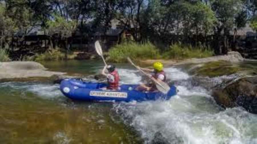 Hazyview: White Water Rafting on Sabie River - Tackling 7 to 8km of grade 2 to 3 water