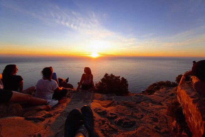 Hiking Lion's Head for Sunrise or Sunset - Weather, clothing, and what to carry