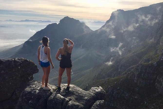 India Venster: sensational half-day route up Table Mountain - The guide is more than a walking companion