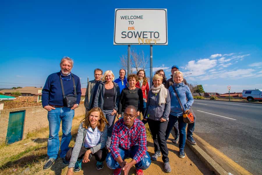 Jo'berg in 1 Day: Soweto, Apartheid Museum & City Tour - Key points at a glance