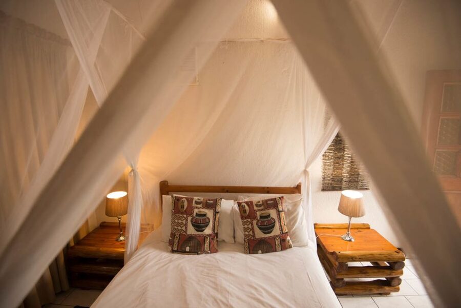Johannesburg: 5-Day Classic Kruger National Park Safari - Day 2: The Olifants River bushwalk
