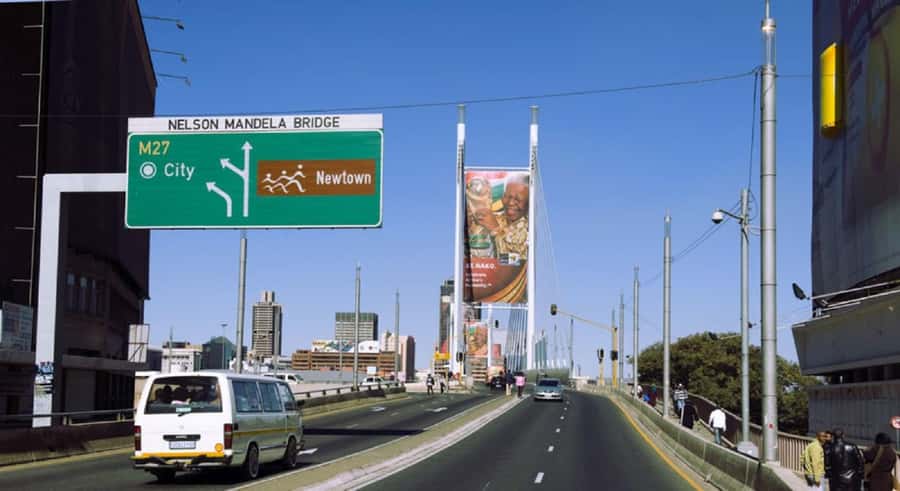 Johannesburg and Soweto: Half-Day Tour - Seeing Soweto as a living neighborhood