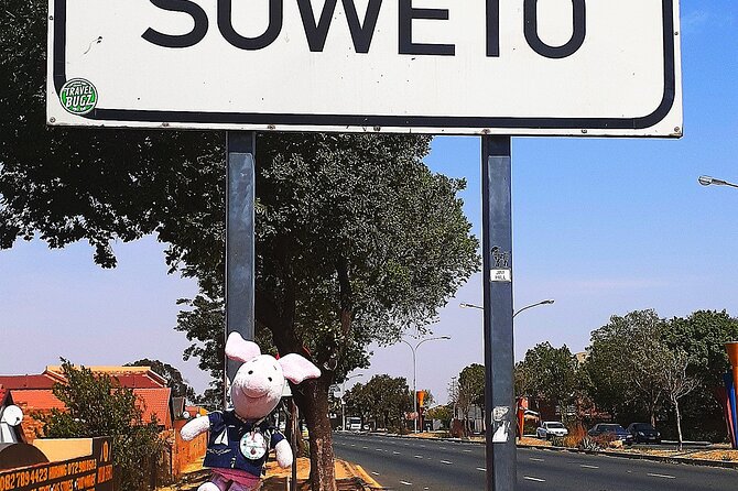 Johannesburg and Soweto tour - Mandela House makes Soweto personal
