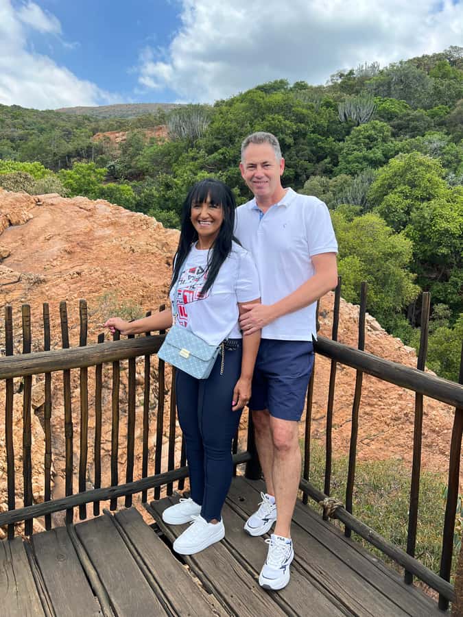 Johannesburg: Elephant and Monkey Sanctuary Half Day Tour - Practical advice for a smoother visit