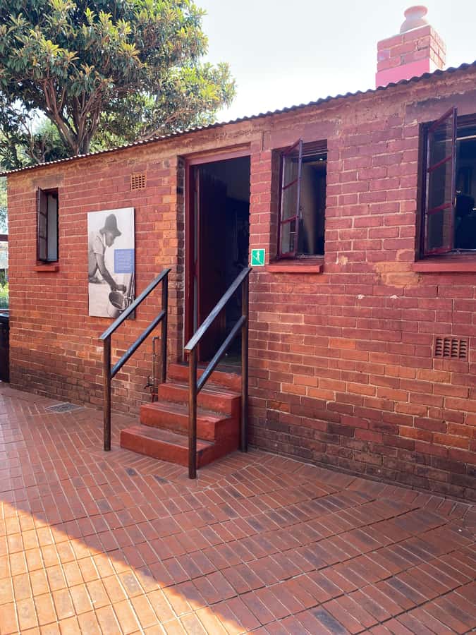 Johannesburg: Full-Day Tour with Soweto and Apartheid Museum - A short look at central Johannesburg