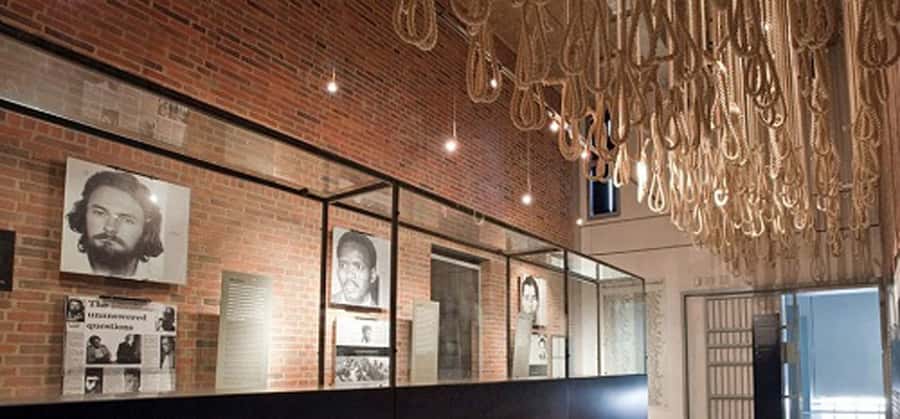Johannesburg: Half-Day Apartheid Museum Tour - The 45-minute ride from Johannesburg