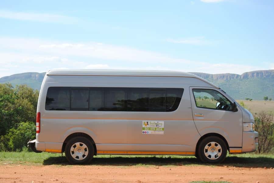 Johannesburg: Half-Day Soweto Tour with a Local Guide - FNB Stadium and the changing face of Soweto