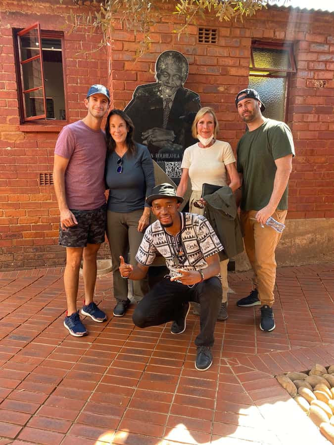 Johannesburg: Half-Day Soweto Tour with a Local Guide - Vilakazi Street and the Mandela House view