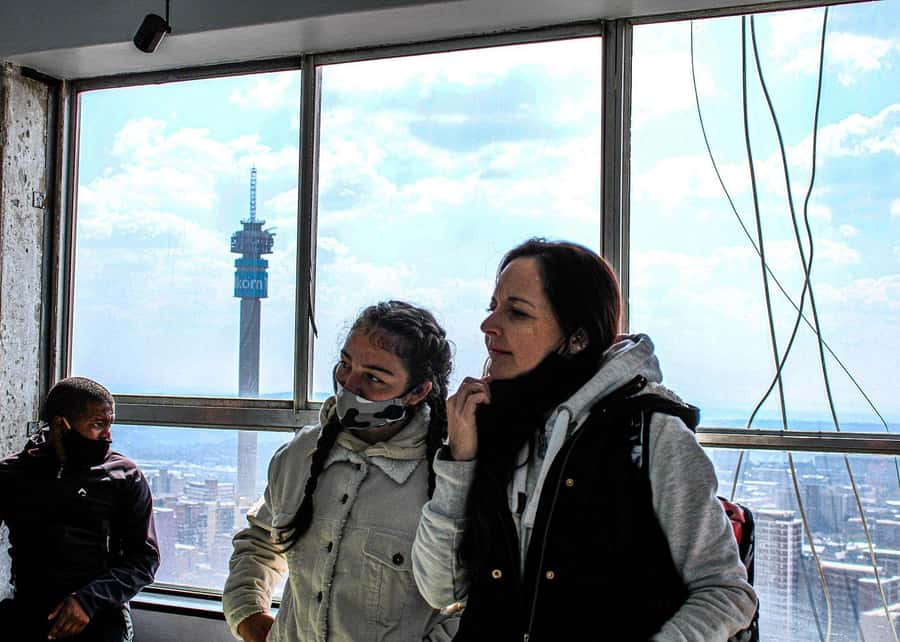 Johannesburg: Hillbrow Walking Tour Including Ponte building - What the Ponte option actually includes