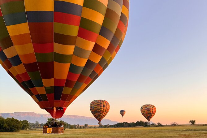 Johannesburg: Hot Air Balloon Flight along Magalies Valley - How the private transfer changes the value