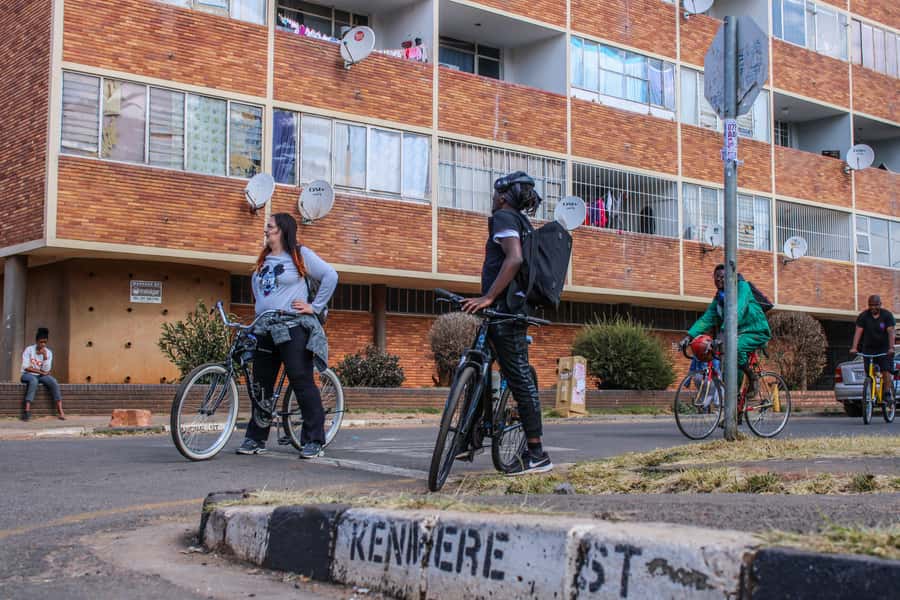 Johannesburg: Inner City Guided Cycling Tour - Guides, language, and the shape of the experience