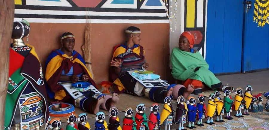 Johannesburg: Lesedi Cultural Village Show with Pickup - The music and dance show brings the visit together