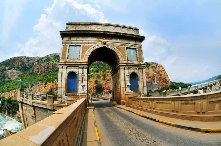 Johannesburg: Private Walking Tour with a Local - The guides are central to the experience