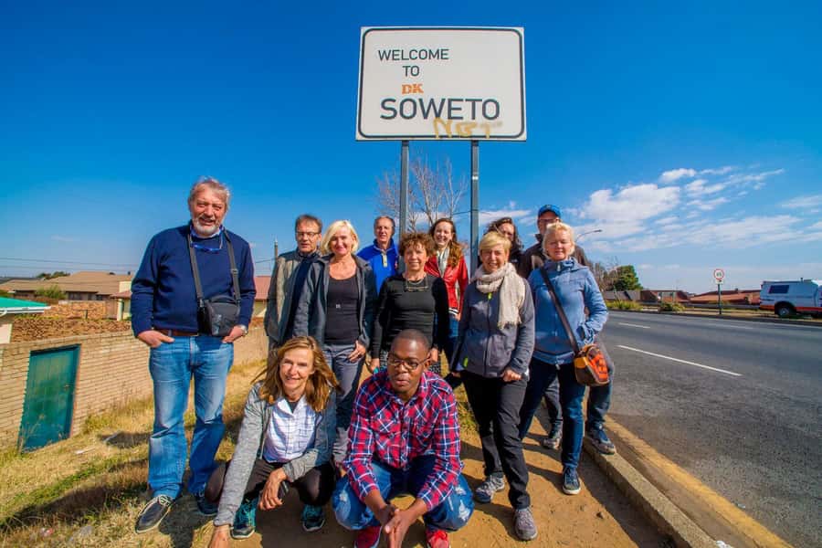 Johannesburg: Soweto Night Tour - The guide matters more than the timetable