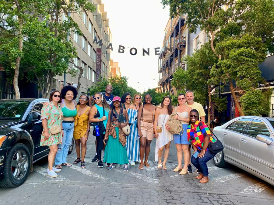 Johannesburg: Street Art and Culture in Maboneng! - Reading Maboneng through its street art