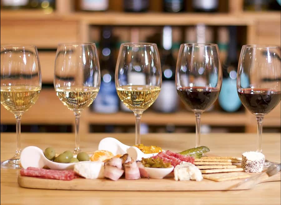 Johannesburg: Wine Tasting - Five glasses, two wine styles, and a simple lesson