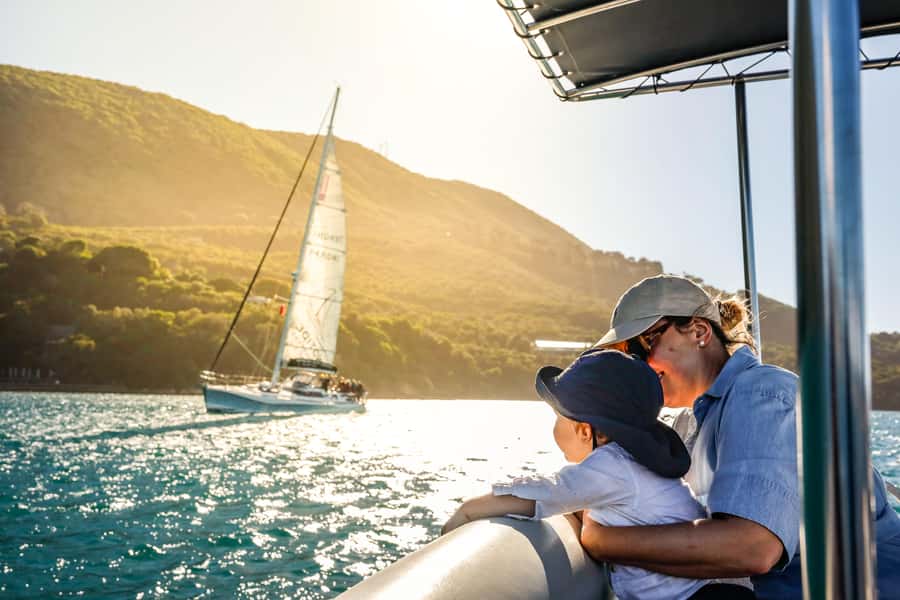 Knysna Lagoon: Pontoon Sunset Cruise - The wine, the snacks, and the evening mood