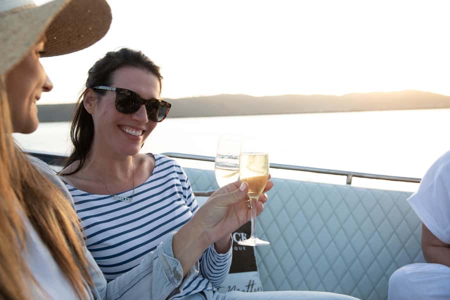 Knysna: Private Sunset Cruise on Knysna Lagoon - From Thesen Harbour Town to the Knysna Heads