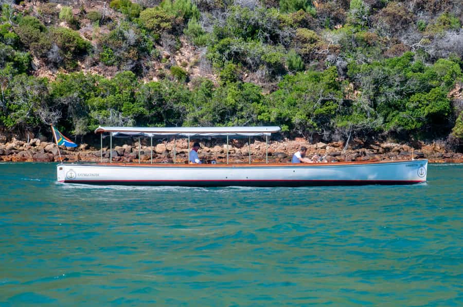 Knysna: Sightseeing Cruise on Coquette - Adding oysters, snacks, or champagne