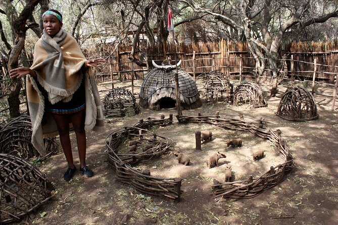 Lesedi Cultural Village - Small details that improve the visit