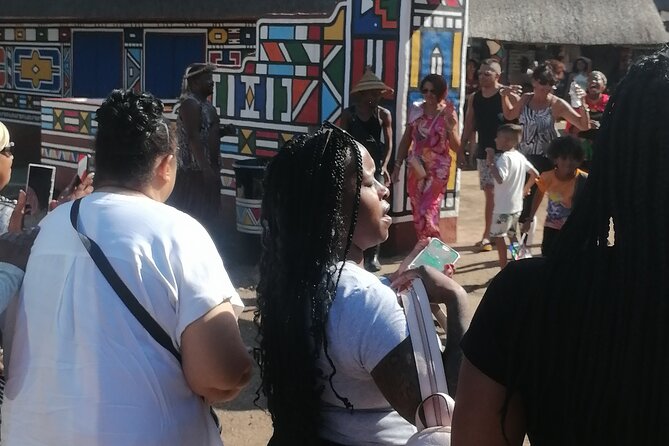 Lesedi Cultural Village - Morning or afternoon visit?