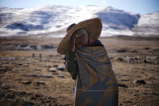 Lesotho 10 Hour Day Tour from Underberg and Himeville incl Lunch - The climb from Himeville to the border