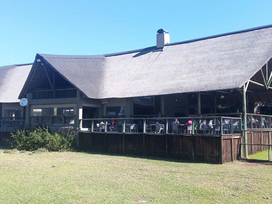 Lion park - Hartbeespoort adds shopping and free time