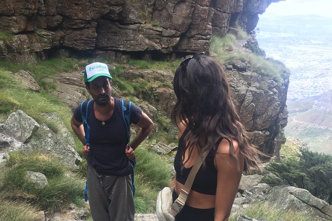 Lion's Head HIKE Table Mountain in Cape Town-South Africa - Why sunrise makes the climb worthwhile