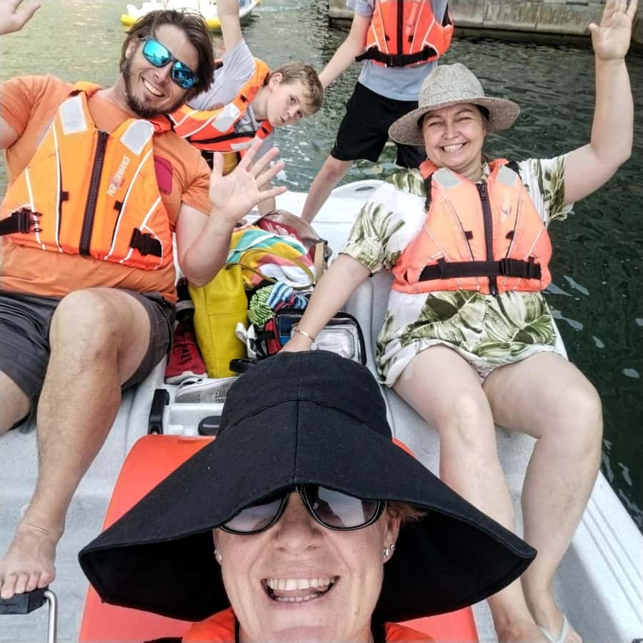 Pedal Boat Ride V&A Waterfront - Cape Town - A good choice for families and mixed-age groups