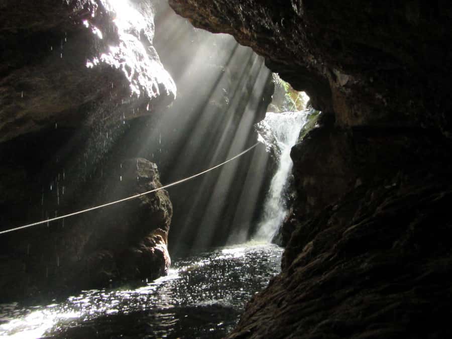 Plettenberg Bay: Canyoning Trip - Getting ready at base camp