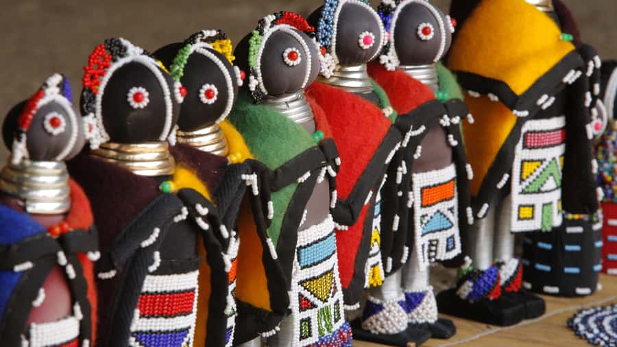 Port Elizabeth: 4x4 Wildlife Safari & City Sightseeing Tour - Wine tasting, lunch, and the middle of the day