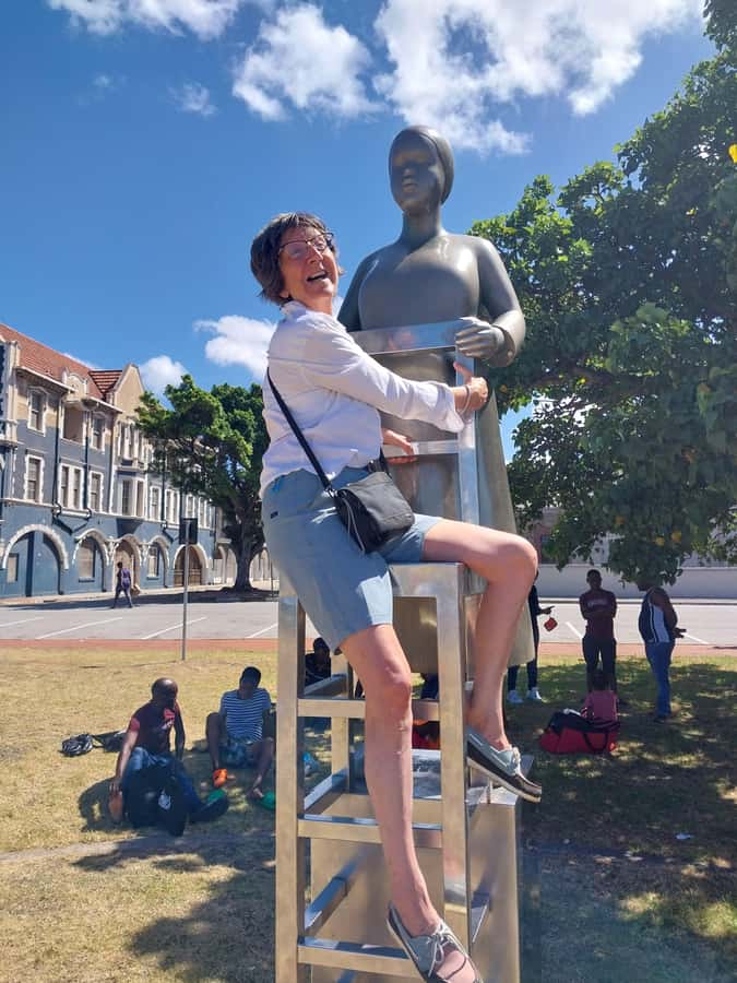 PORT ELIZABETH CITY TOUR - Fort Frederick brings the past into view