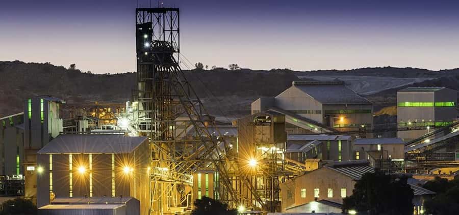 Pretoria: Cullinan Surface Diamond Mine Walking Tour - Why Cullinan’s diamond story still matters