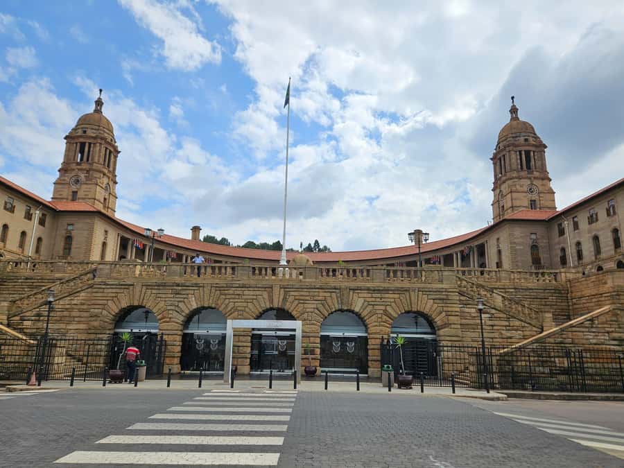 Pretoria Tour-Voortrekker Monument, Town, Union Buildings - Paul Kruger House and a glimpse of Boer life