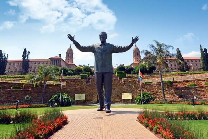 Pretoria Tour - Voortrekker Monument, Union Buildings, Pretoria - Starting at the Voortrekker Monument