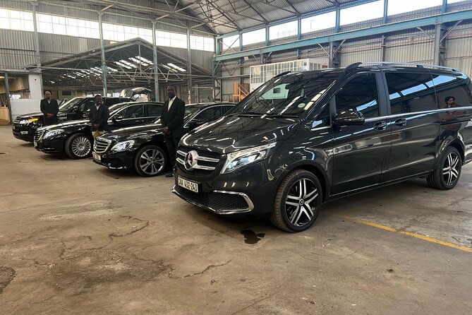 Private Airport & Hotel Transfers in Cape Town - The people behind the wheel