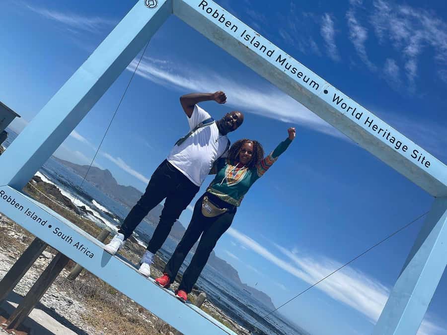 Private Full Day Tour to Robben Island and Table Mountain - Bo-Kaap offers color and a quick cultural pause