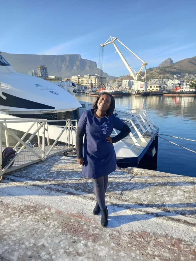 Private Full Day Tour to Robben Island and Table Mountain - Is $169 a fair price?