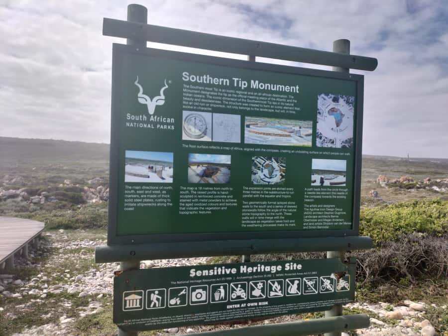 Private Tour: Cape Town to Cape Agulhas where 2 Oceans Meet - At Cape Agulhas, take time with the landmark