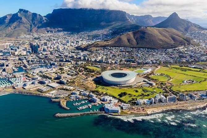 Private Transfer: CPT Airport to Cape Town in Luxury Van - The 60-minute waiting window is the real convenience