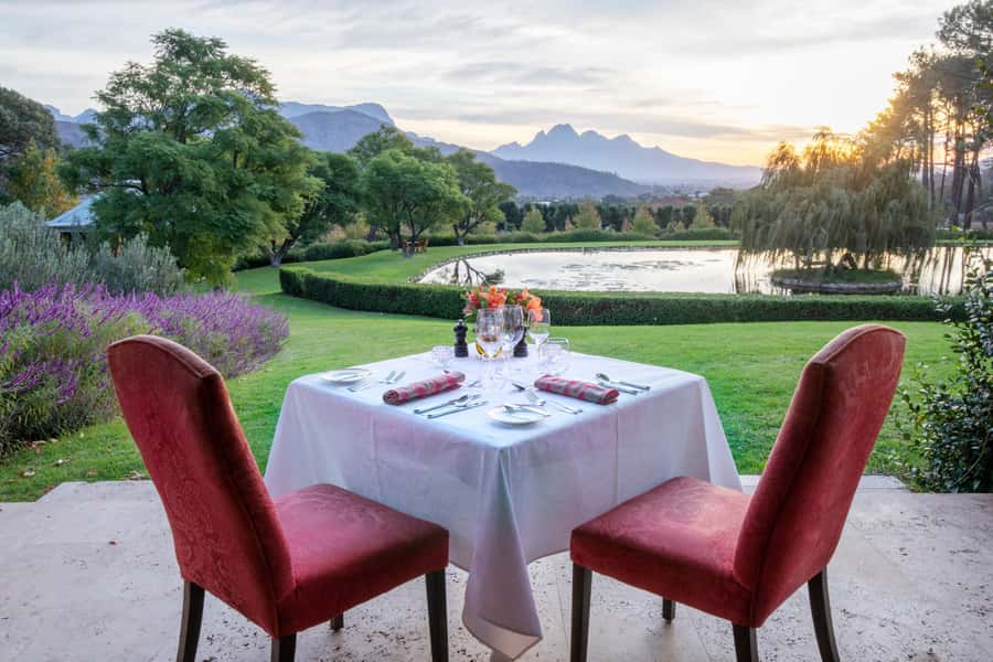 Private Winelands Immersive Experience Full Day - Franschhoek: time to eat, walk, or taste