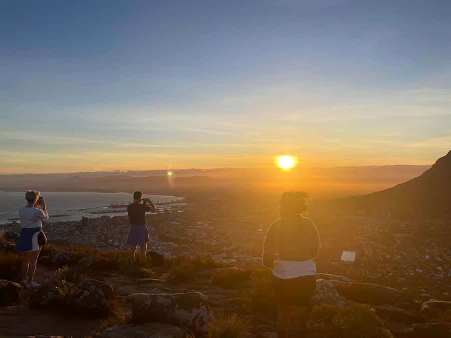 Privately Guided Sunset/Sunrise Hike Lions Head, (Pickup) - Choosing the 4pm sunset hike
