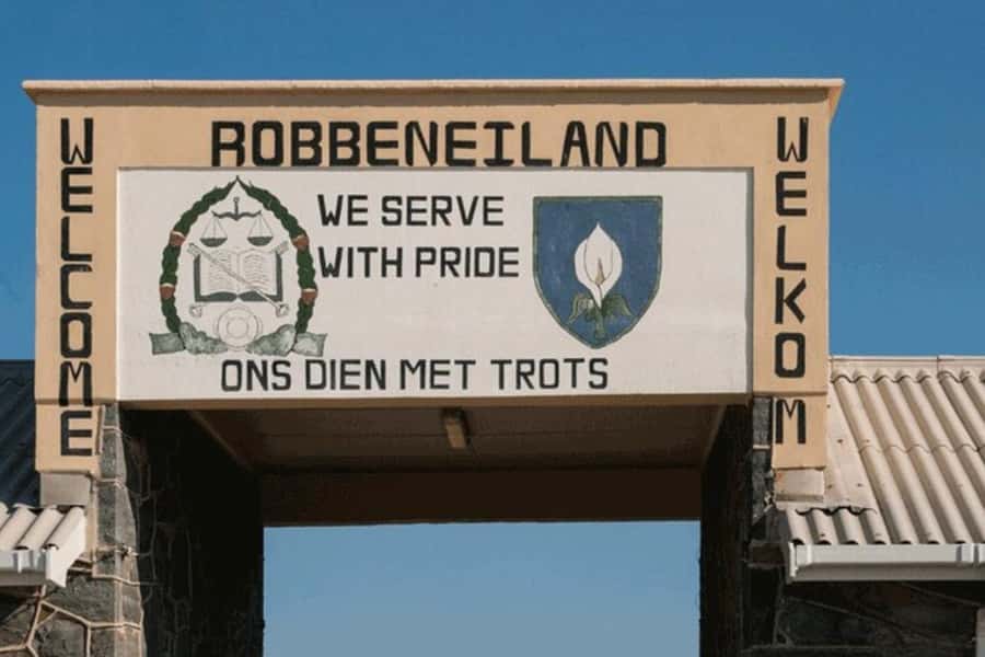 Robben Island Half Day Tour with Pre-Booked Ticket - Meeting a former political prisoner