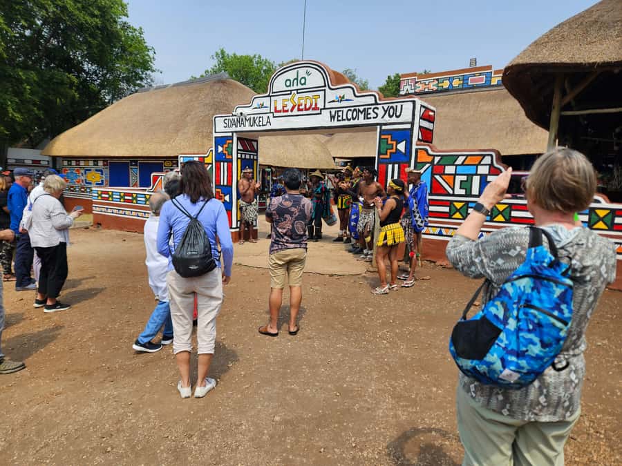 Safari at Lion and Rhino Park / Lesedi Culture Village - The true cost of the outing