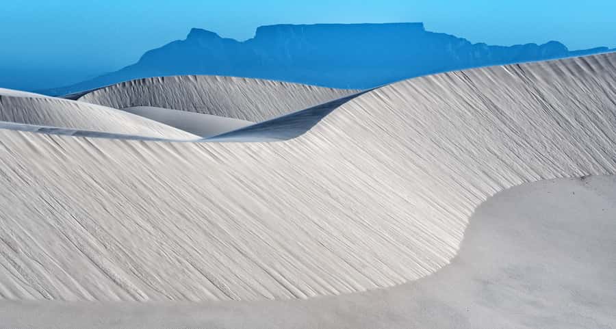 Sandboarding with jeep - drive uphill - Key points at a glance