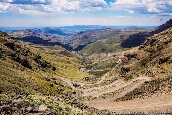 Sani Pass: Day Tour from Durban - Underberg and the switch to 4-wheel drive