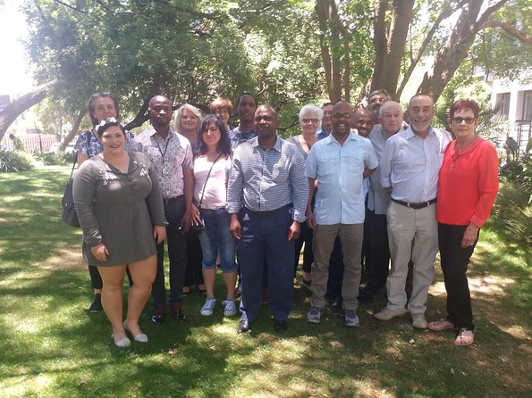Soweto /Johannesburg and Apartheid Museum Guided Full Day Tour - Vilakazi Street and Mandela House
