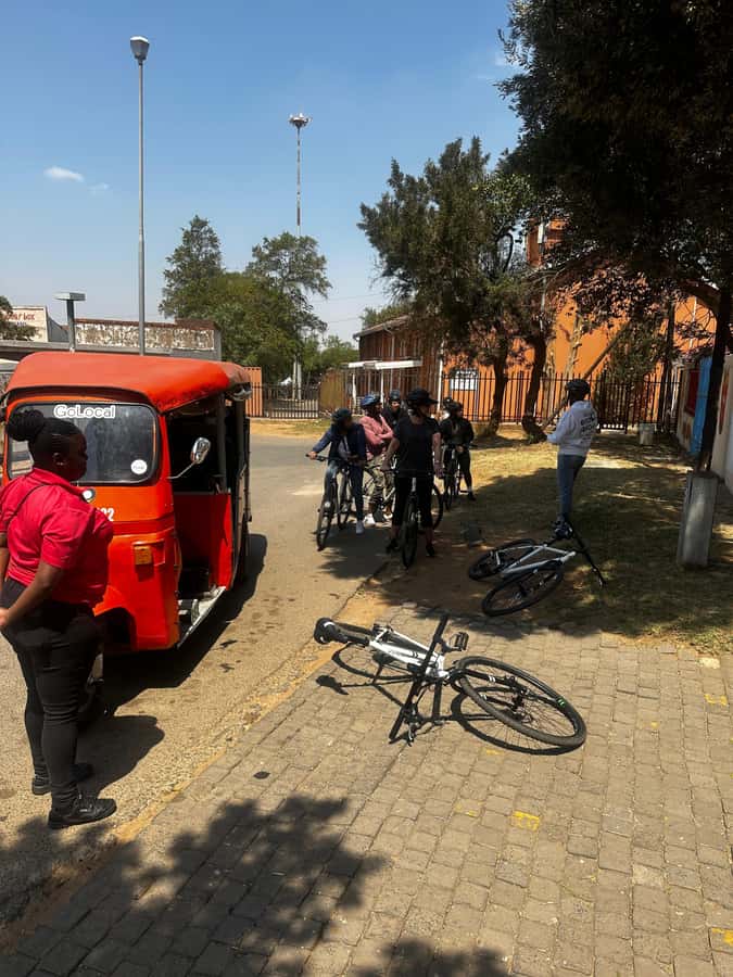 Soweto Tuk-Tuk Food & Beer Tour - Why a tuk-tuk is a good way to see Soweto