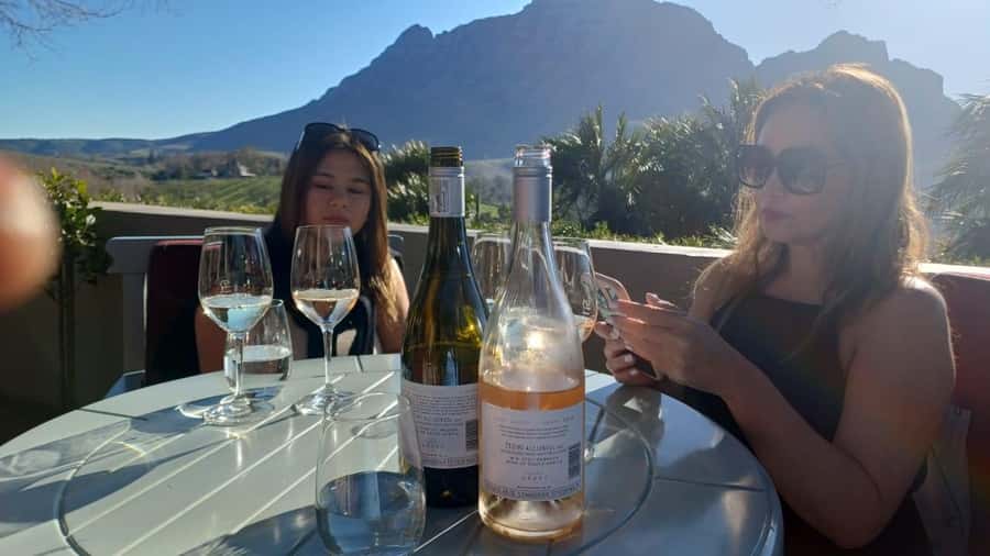Stellenbosch, Franshoek ,Paarl Region (20 wine tastings) - A quick introduction to Stellenbosch