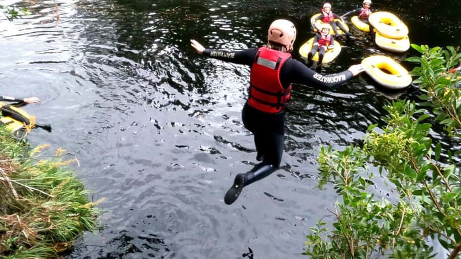 Stormsrivier: Green Route Tubing and Paddle-Boarding Tour - Local stories, culture, and a traditional song